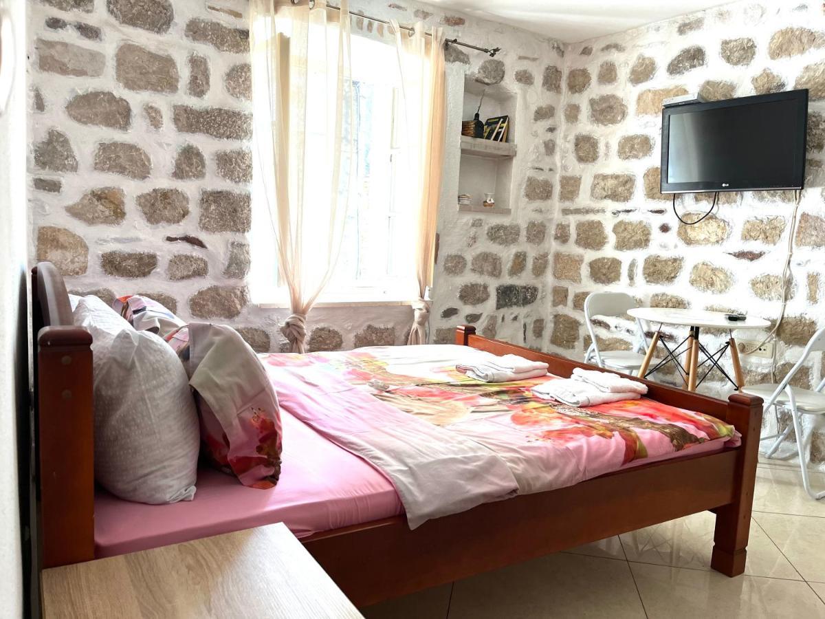 South Gate Apartments 262 Котор Екстериор снимка