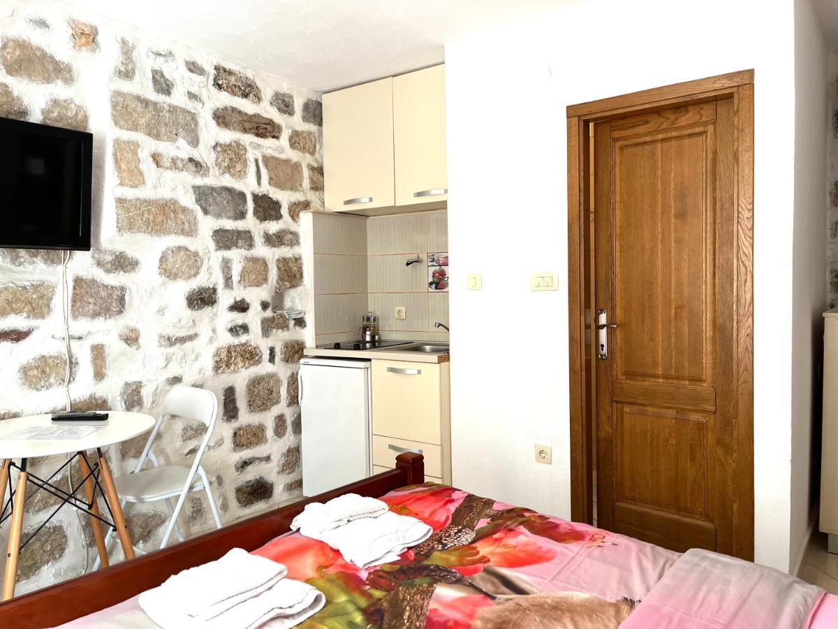 South Gate Apartments 262 Котор Екстериор снимка